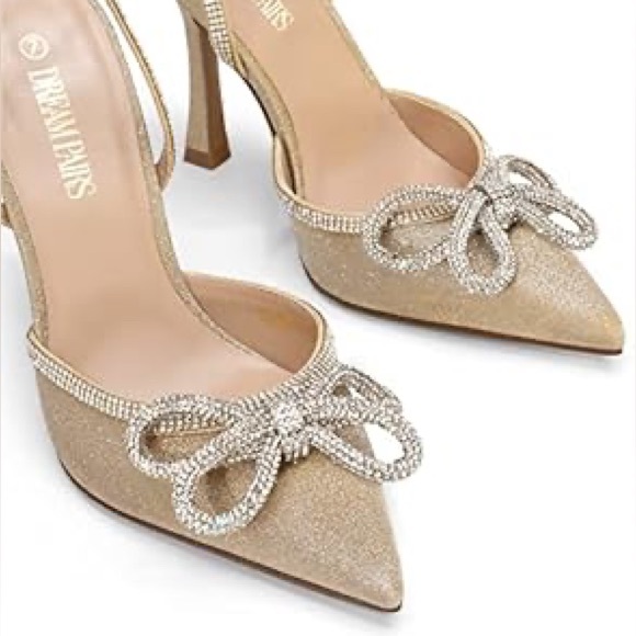DREAM PAIRS GOLD GLITTER HEELS WITH CRYSTAL BOW SIZE 8.5 - Picture 2 of 15